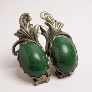 Art Nouveau Style Silver Leaf and Jade Stone Clip On Earrings
